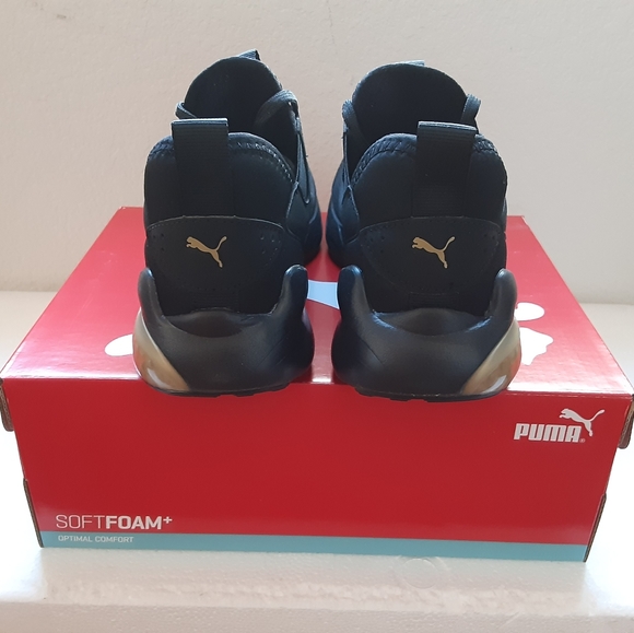 Puma - Picture 3 of 4